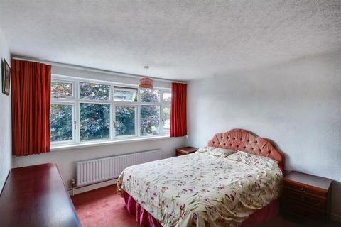 29 Abbotsbury Close, Nottingham, NG5 5AL