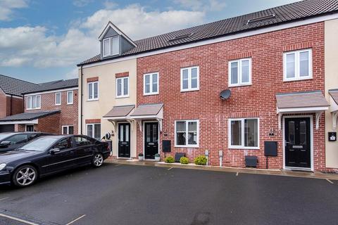 3 bedroom townhouse for sale, Wisteria Road, Burton Joyce, Nottingham