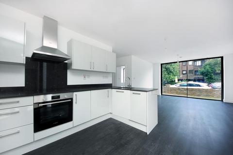 2 bedroom flat to rent, Spencer Road, W3