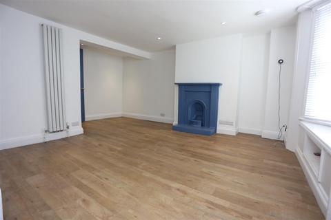 3 bedroom house to rent, Margaret Street, Brighton