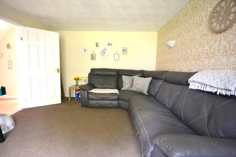 3 bedroom terraced house for sale, Ickleton Place, Haverhill CB9