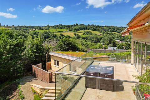 4 bedroom detached house for sale, Brimscombe Lane, Brimscombe, Stroud