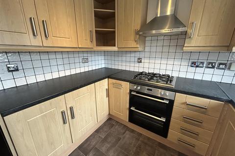 40 Higher Fullwood, Oldham, OL1 4NL