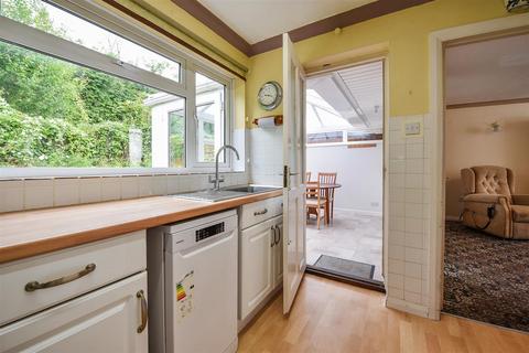 36 Andover Road, Ludgershall, Andover, SP11 9LZ