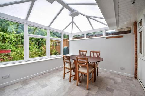 36 Andover Road, Ludgershall, Andover, SP11 9LZ