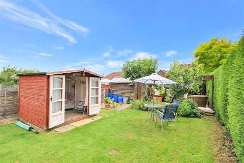 2 bedroom semi-detached bungalow for sale, St. Margarets Avenue, Rushden NN10