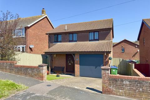 4 bedroom detached house for sale, Firle Road, Peacehaven