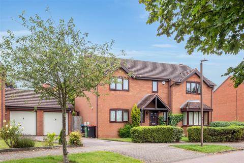 5 bedroom detached house for sale, Lynmouth Crescent, Furzton, Milton Keynes