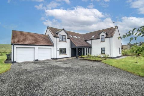 5 bedroom detached house for sale, The Rigg, Fossoway KY13 0UP