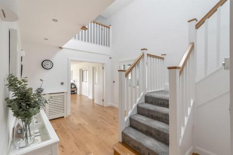 5 bedroom detached house for sale, The Rigg, Fossoway KY13 0UP