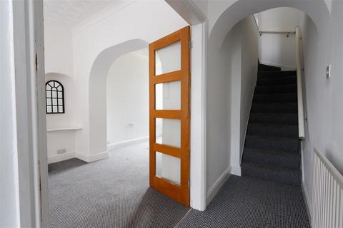 7 Spring Street, Barry, CF63 2PA