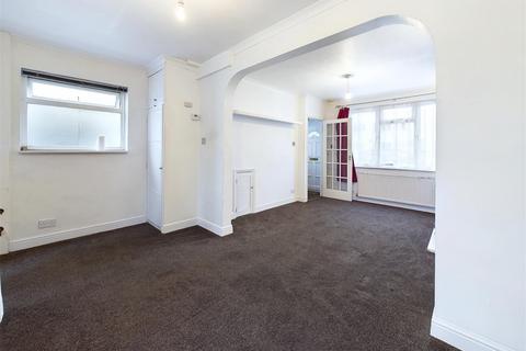 2 bedroom end of terrace house for sale, Eastcote Avenue, West Molesey