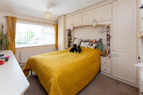 3 bedroom semi-detached house for sale, Westerham Road, Ruddington, Nottingham