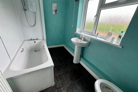 695 Western Boulevard, Nottingham, NG8 5ES