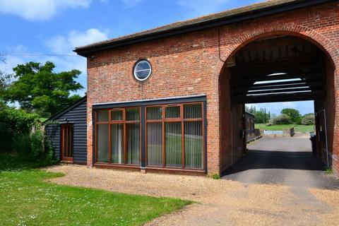 Office to rent, Buntingford, Hertfordshire