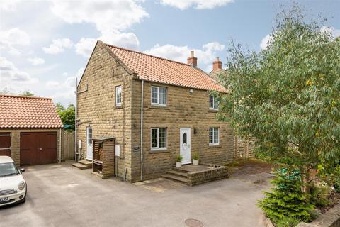 3 bedroom detached house for sale, Kirby Misperton, Malton