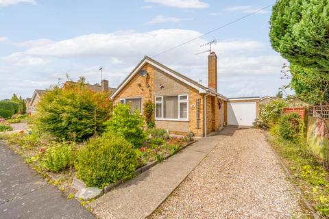 2 bedroom detached bungalow for sale, Woodfield Close, Spalding