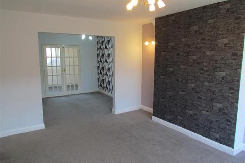 42 Firthland Road, Pickering, YO18 8BZ