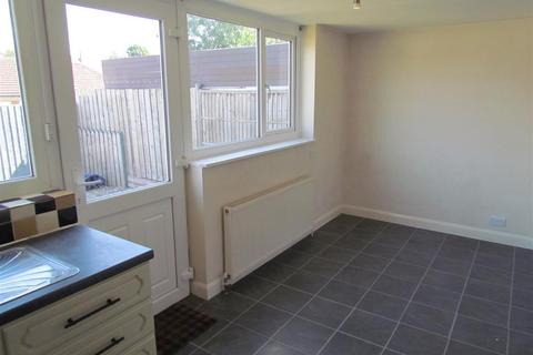 42 Firthland Road, Pickering, YO18 8BZ
