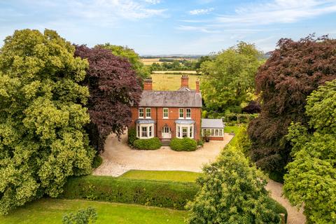 6 bedroom detached house for sale, Highfield, Thornton Road, South Kelsey, Market Rasen, Lincolnshire, LN7 6PS