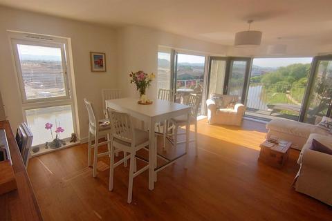 2 bedroom apartment for sale, Hobbs Way, Gloucester