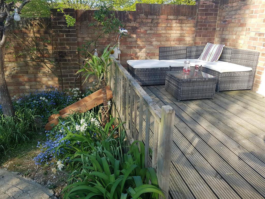 GArden3.jpg