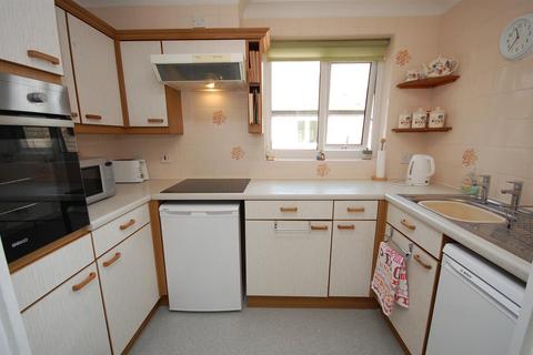 1 bedroom apartment for sale, 42, Brielen Court, Radcliffe-On-Trent, Nottingham