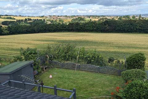 4 bedroom semi-detached bungalow for sale, Coxley View, Wakefield WF4