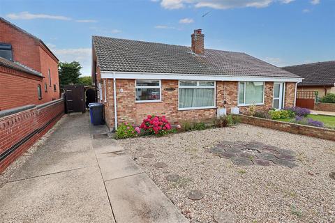 2 bedroom semi-detached bungalow for sale, Moyes Road, Oulton Broad