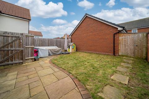3 Asquith Avenue, Melksham, SN12 7GY