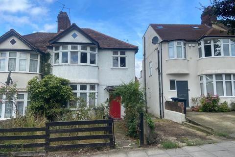 3 bedroom house for sale, Page Street, Mill Hill, London