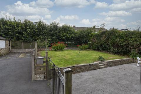 3 bedroom detached bungalow for sale, Ambler Thorn, Queensbury, Bradford