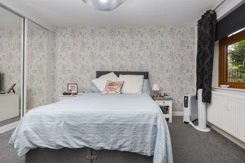 Valley View Ambler Thorn, Queensbury, Bradford, BD13 2DP