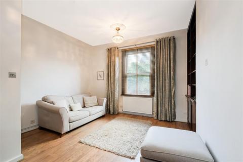 1 bedroom flat for sale, Hermon Hill, Wanstead