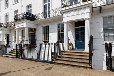 6 bedroom townhouse for sale, Clarendon Square, Leamington Spa