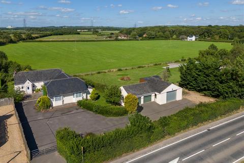 4 bedroom detached bungalow for sale, Bicester Road, Kingswood HP18