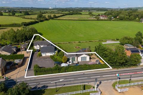 4 bedroom detached bungalow for sale, Bicester Road, Aylesbury HP18