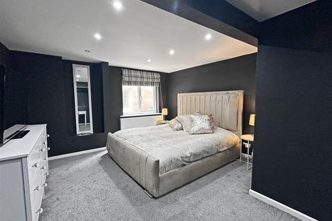 29 Templars Close, Greetland, Halifax, HX4 8QE