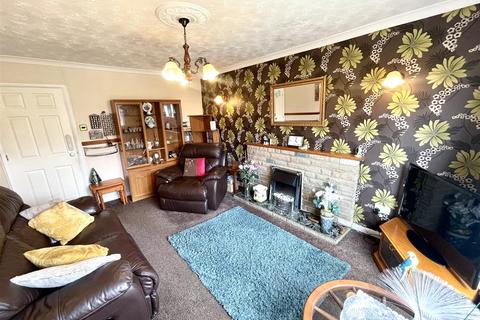 2 bedroom detached bungalow for sale, Woodfield Close, Spalding