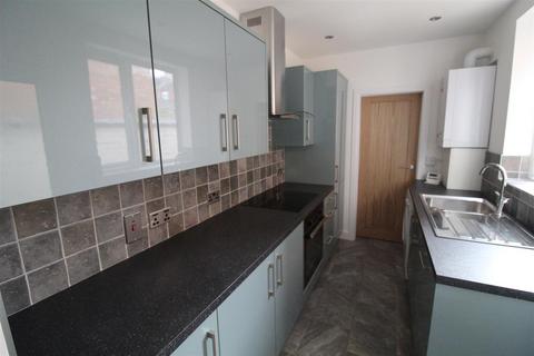 3 bedroom terraced house to rent, Kirby Road, Coventry