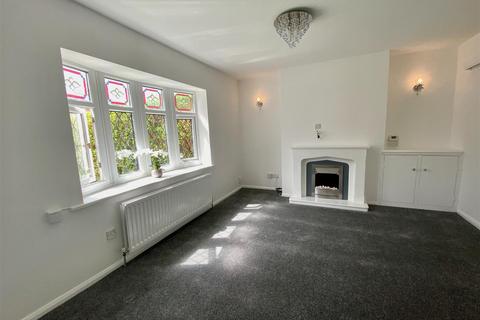 21 Almond Crescent, Gateshead, NE8 2TE