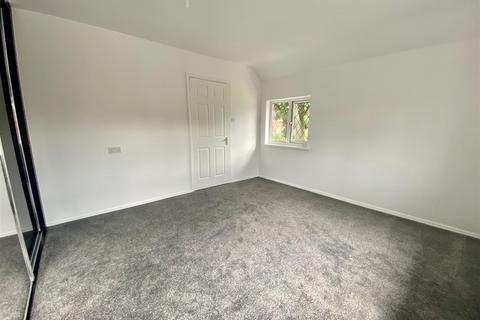 21 Almond Crescent, Gateshead, NE8 2TE