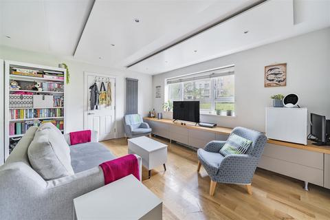 2 bedroom apartment for sale, Adelaide Road, Surbiton