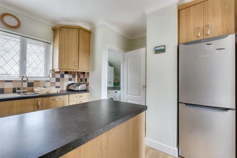 3 Derbyshire Avenue, West Hallam, Ilkeston, DE7 6HJ