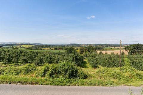 undefined, Castle Frome HR8