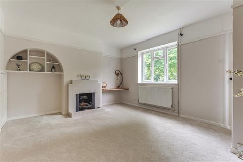 9 Beech Row, Hildersham, Cambridge, CB21 6BT