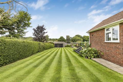 4 bedroom detached bungalow for sale, Centre Drive, Newmarket CB8