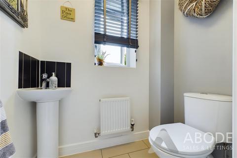 35 Bridgewater Road, Burton-on-trent, DE14 2GD