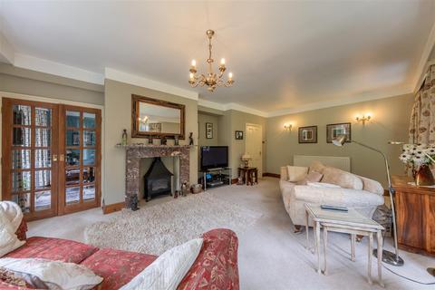undefined, A beautifully presented detached family residence in Hartford