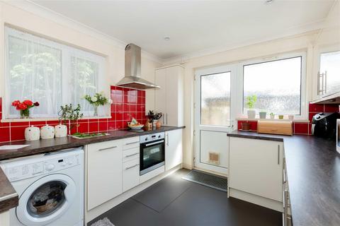 2 bedroom detached bungalow for sale, Springfield Gardens, Worthing